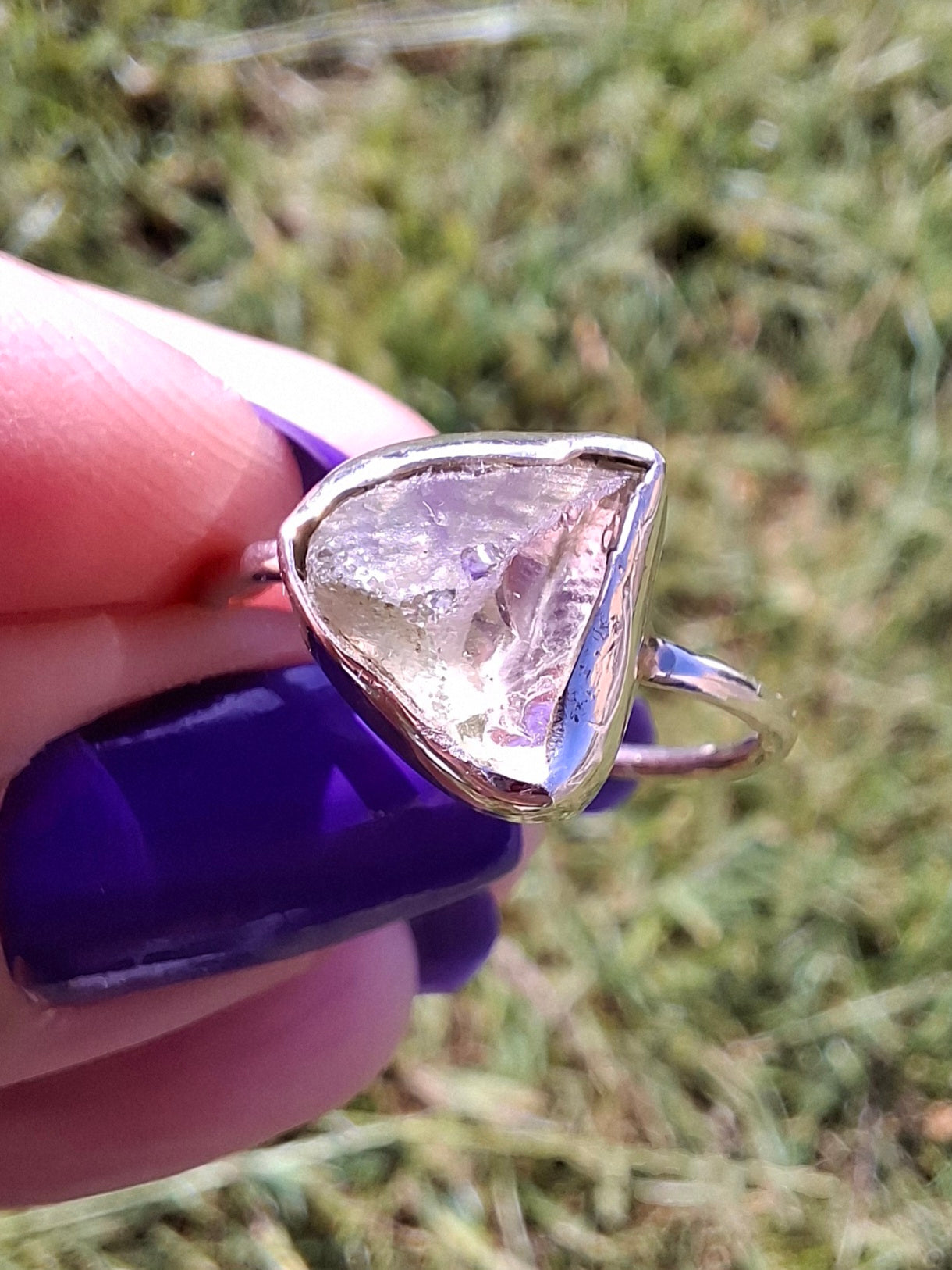 Libyan Desert Glass Ring, size small R, 925 Silver, Tektite (Ref: LR39)