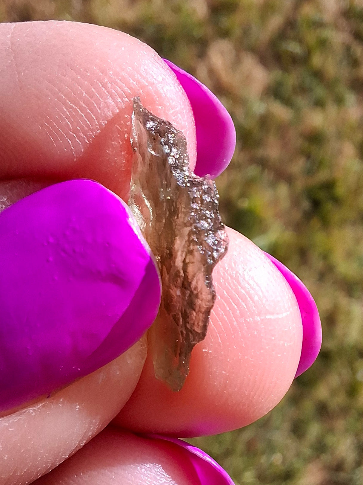 Moldavite Piece, 0.43g, Tektite (Ref: 1435)