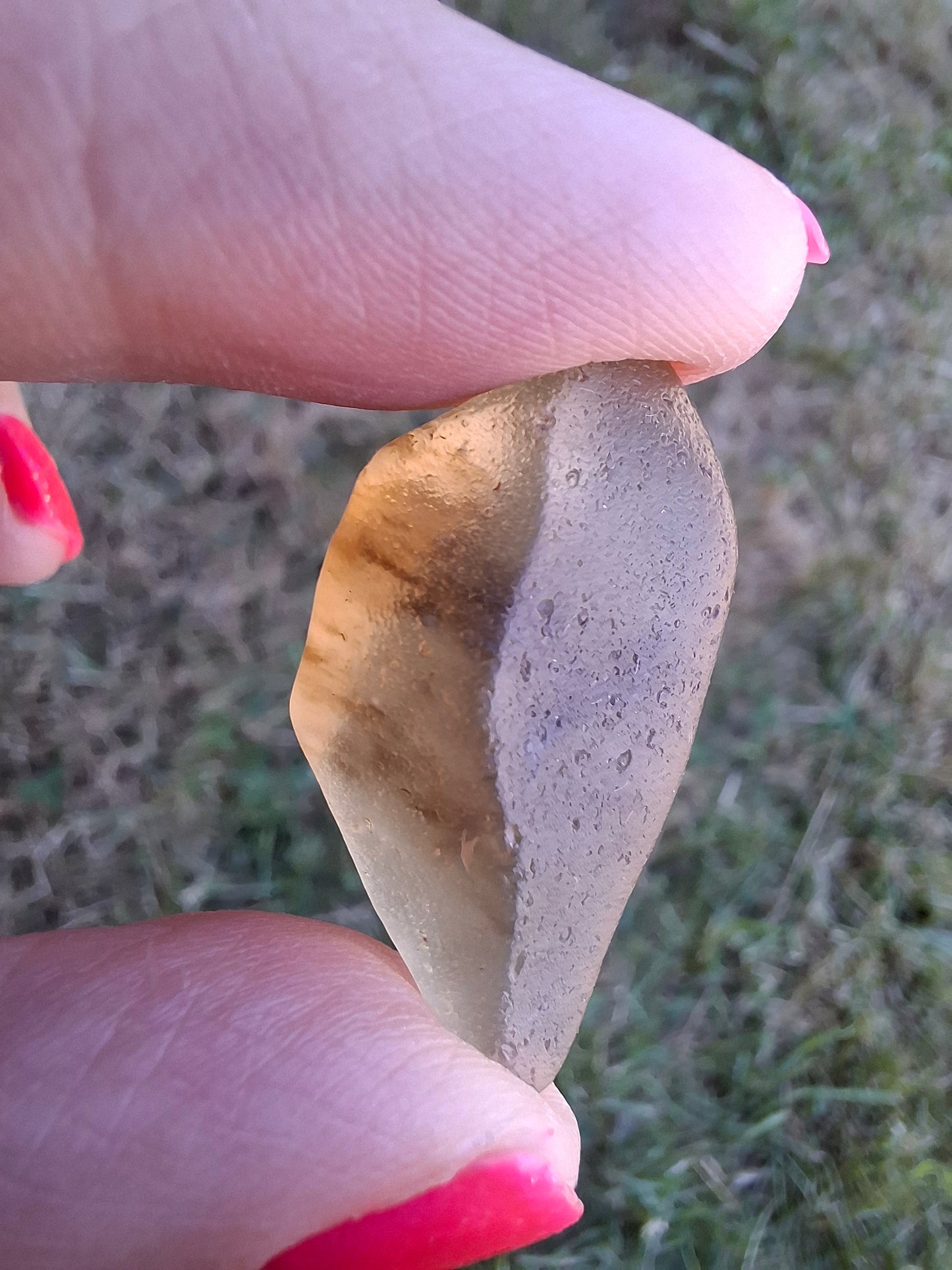 Libyan Desert Glass (darker) Piece, 7.38g, Tektite (Ref: L1375)