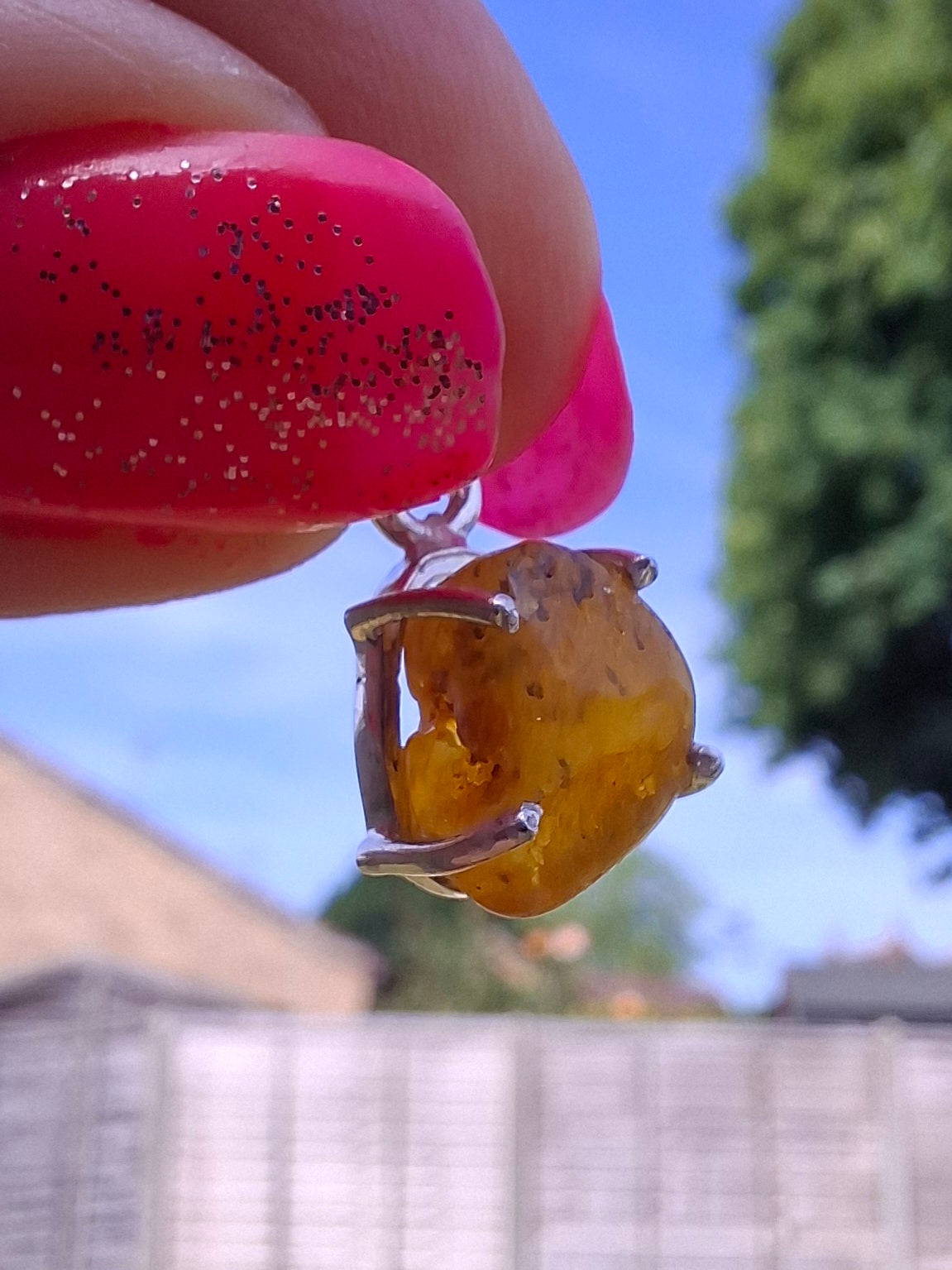 Baltic Amber Pendant, 925 Silver, Fossil (Ref: AP17)