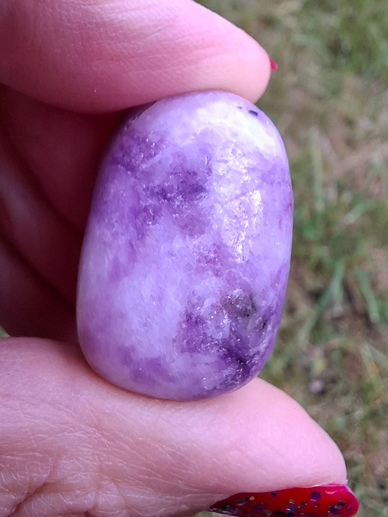 Lepidolite, Tumble Stone, Crystal (Ref: T113)