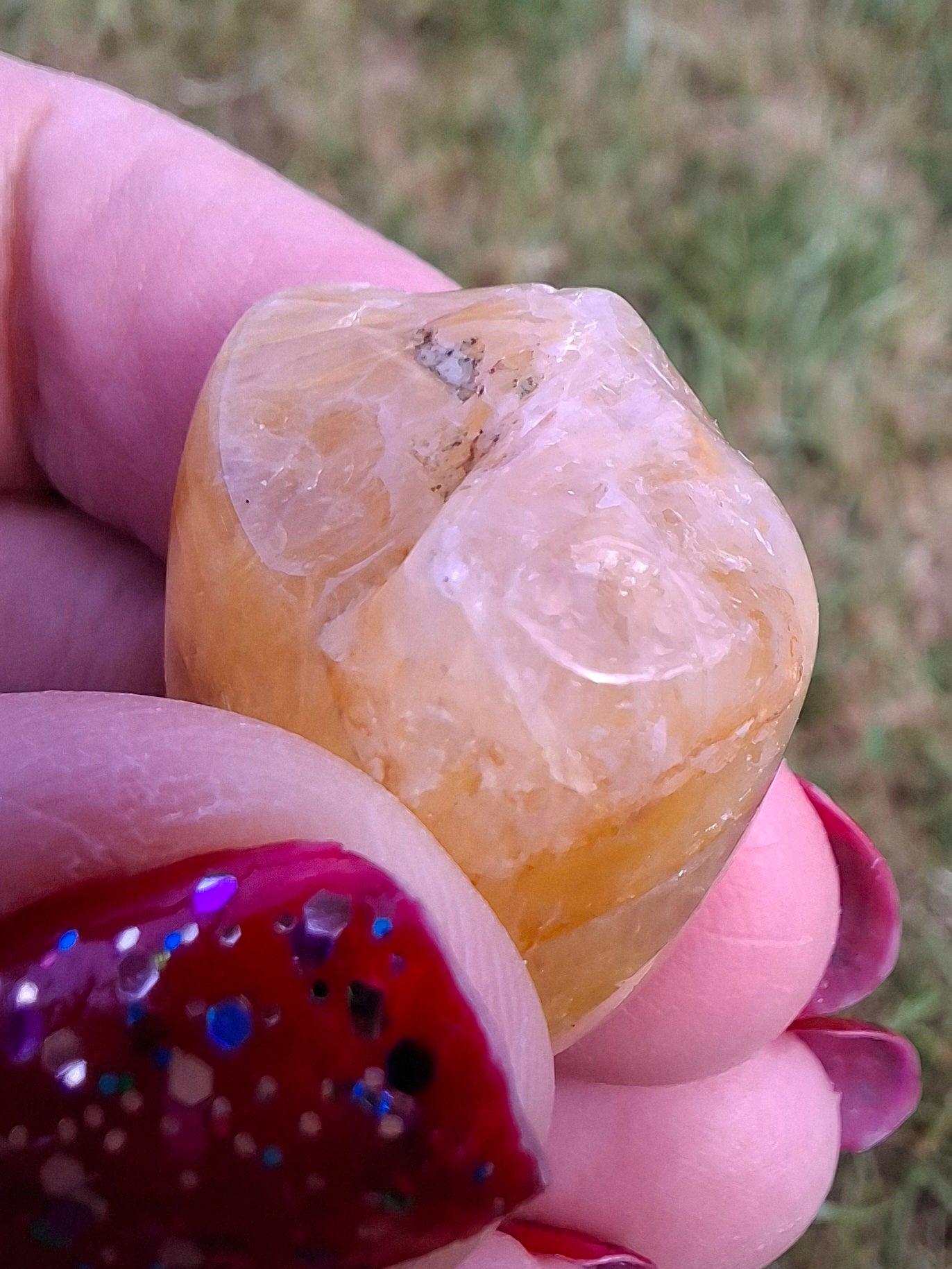 Golden Healer, Tumble Stone, Crystal (Ref: T194)