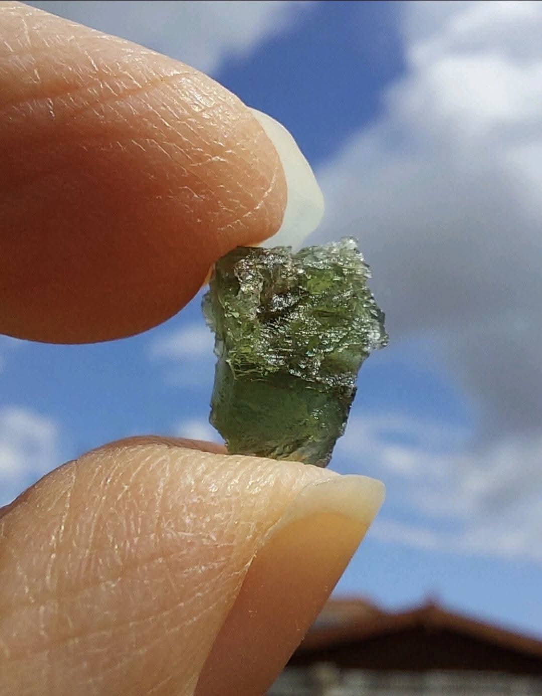 Moldavite Piece, 0.59g, Tektite (Ref: E168)