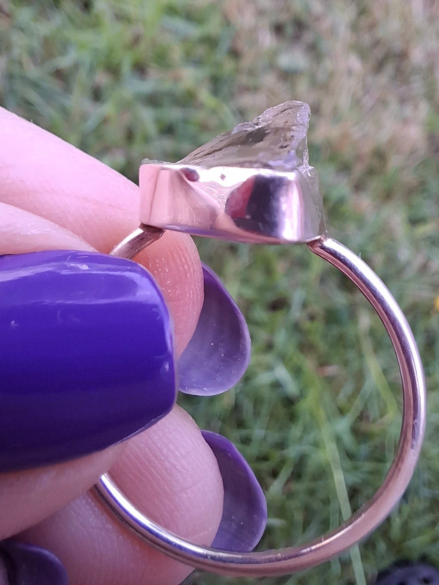Libyan Desert Glass Ring, size large V, 925 Silver, Tektite (Ref: LR55)