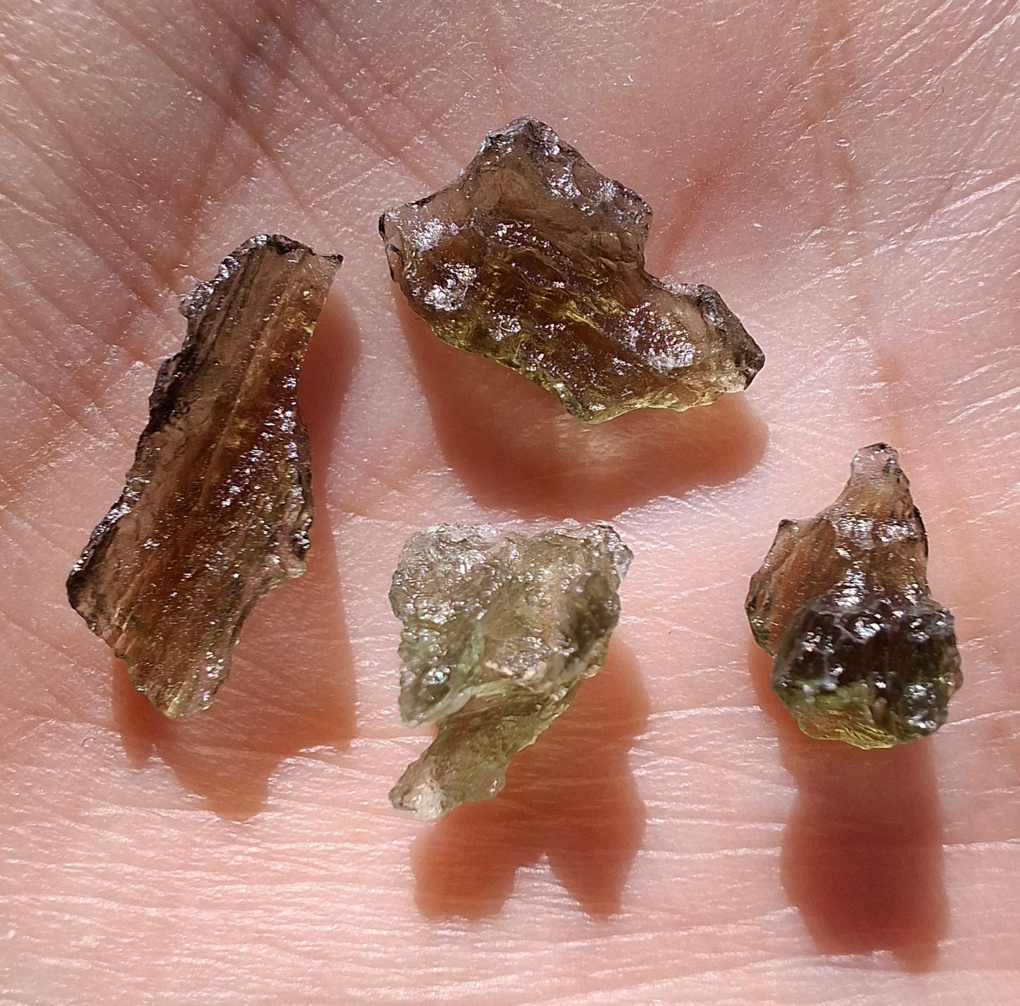 Moldavite chip Bundle, 1g, 4 pcs, Tektite (MB47)