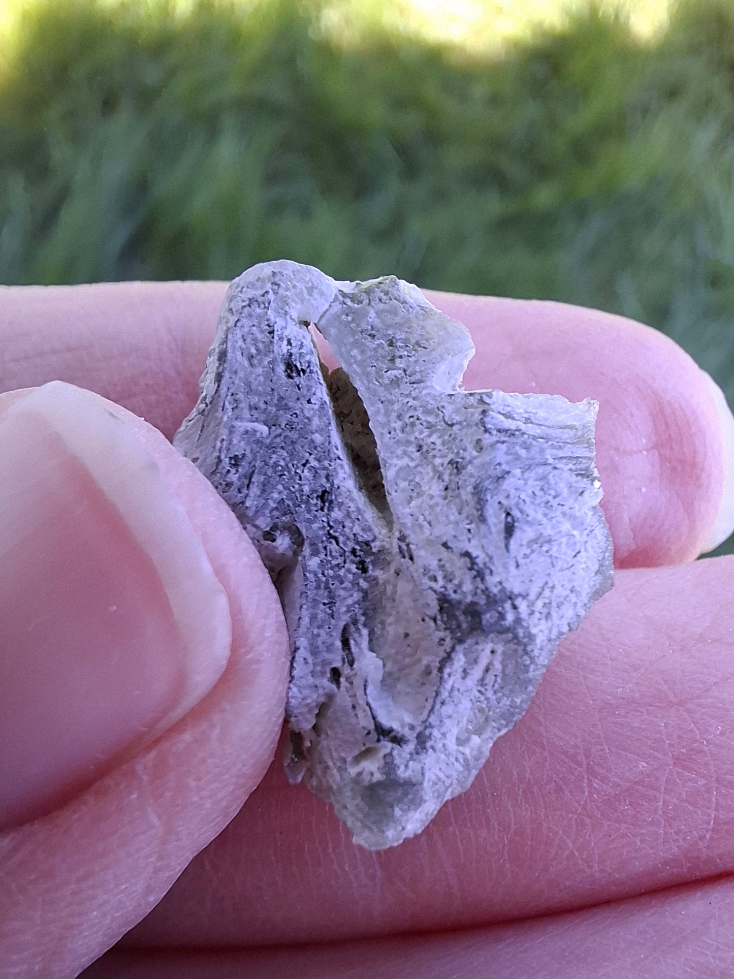 Moldavite Piece, SNOWFLAKE, FROSTED, BARTOCHOV, 4.00g, Tektite (Ref: 1367)