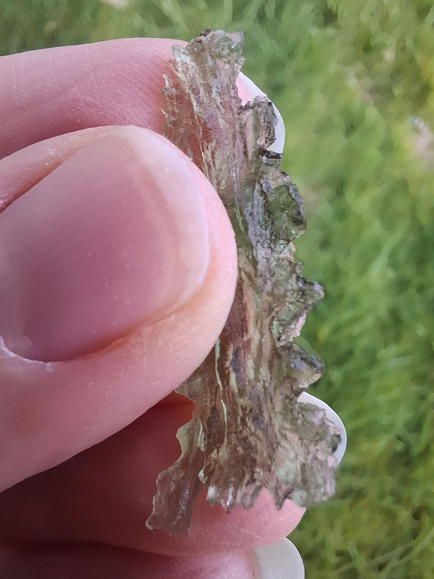Moldavite Piece, JEZKOVNA BESEDNICE, 1.41g, Tektite (Ref: 1283)