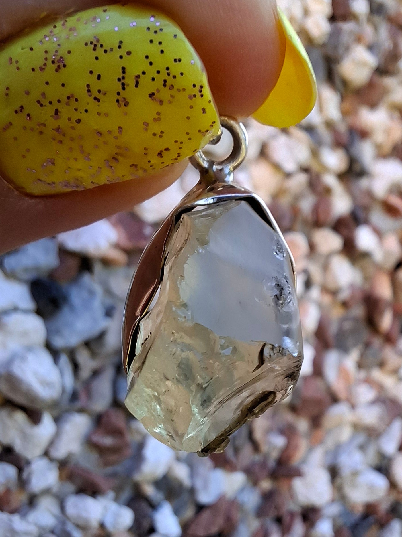 Libyan Desert Glass Pendant, 925 Silver, Tektite (Ref: LP112)