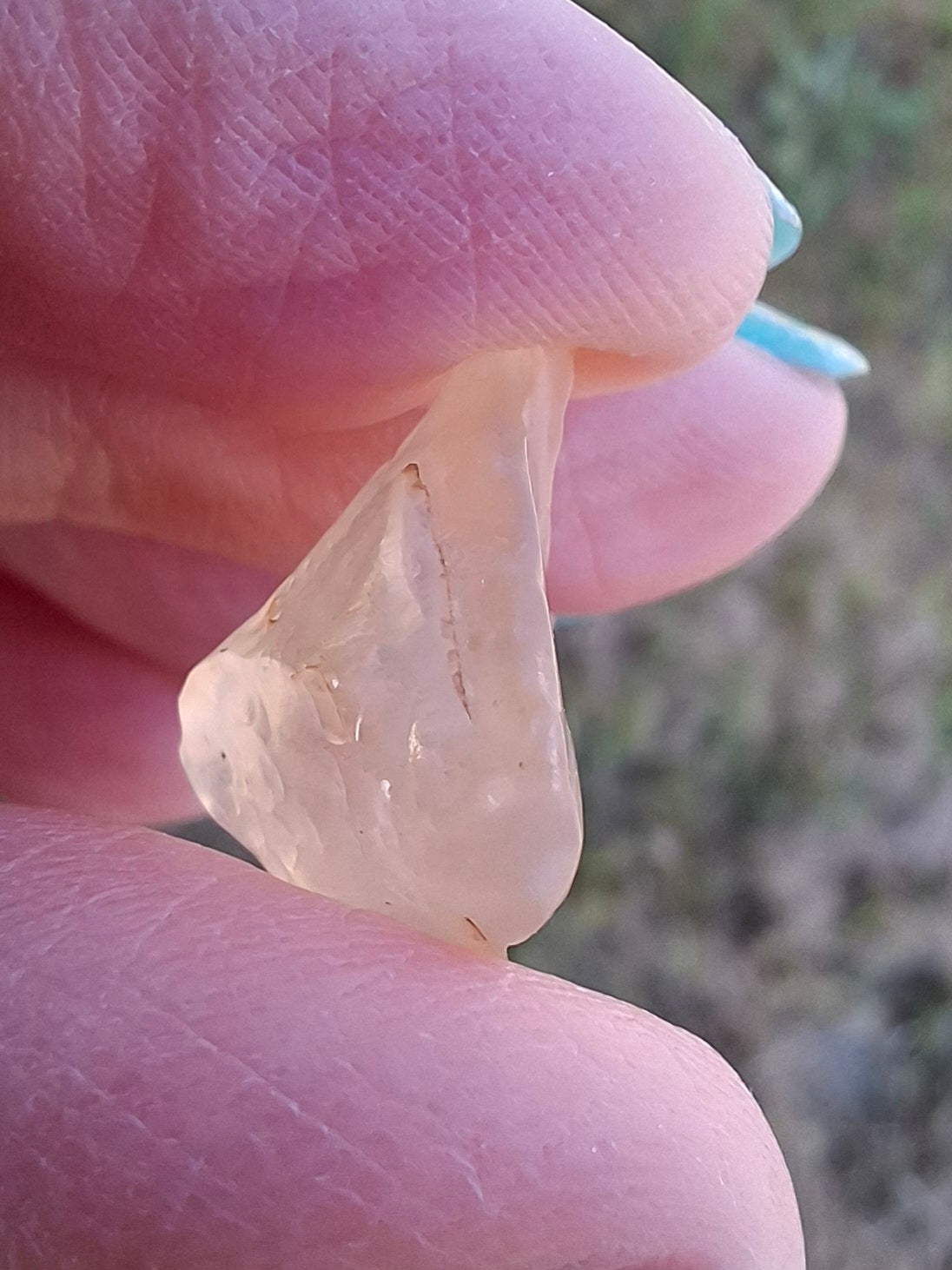 Libyan Desert Glass Piece, 2.28g, Tektite