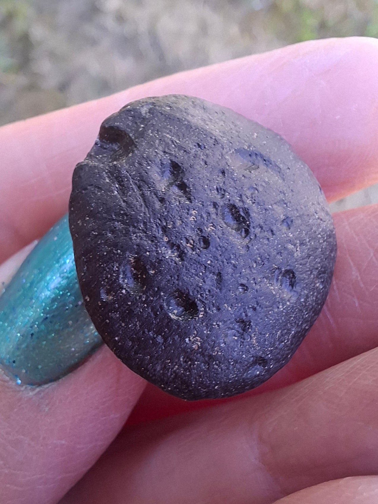 Philippinite (Rizalite), 7.48g, Tektite