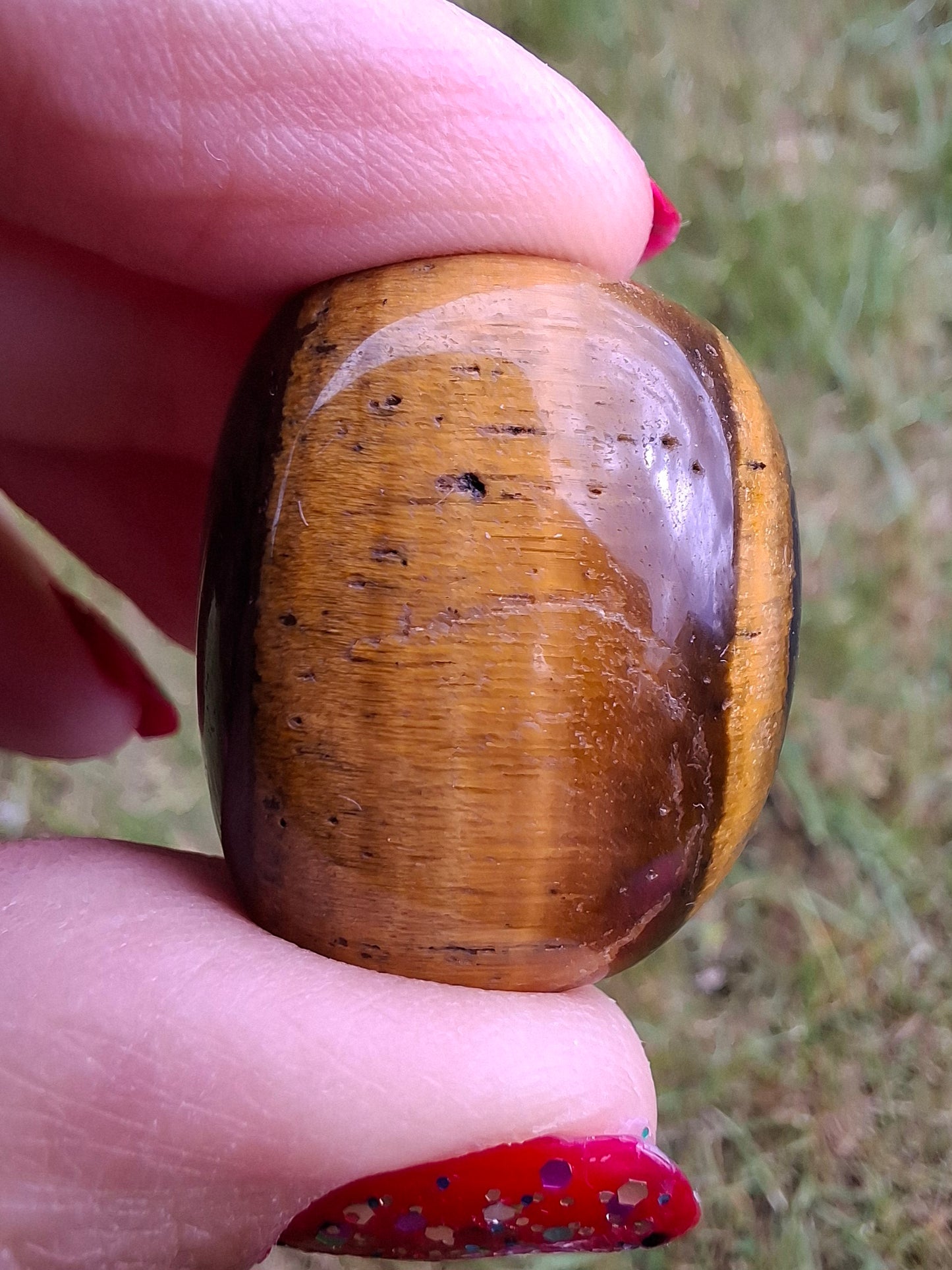 Tigers Eye, Tumble Stone, Crystal (Ref: T128)