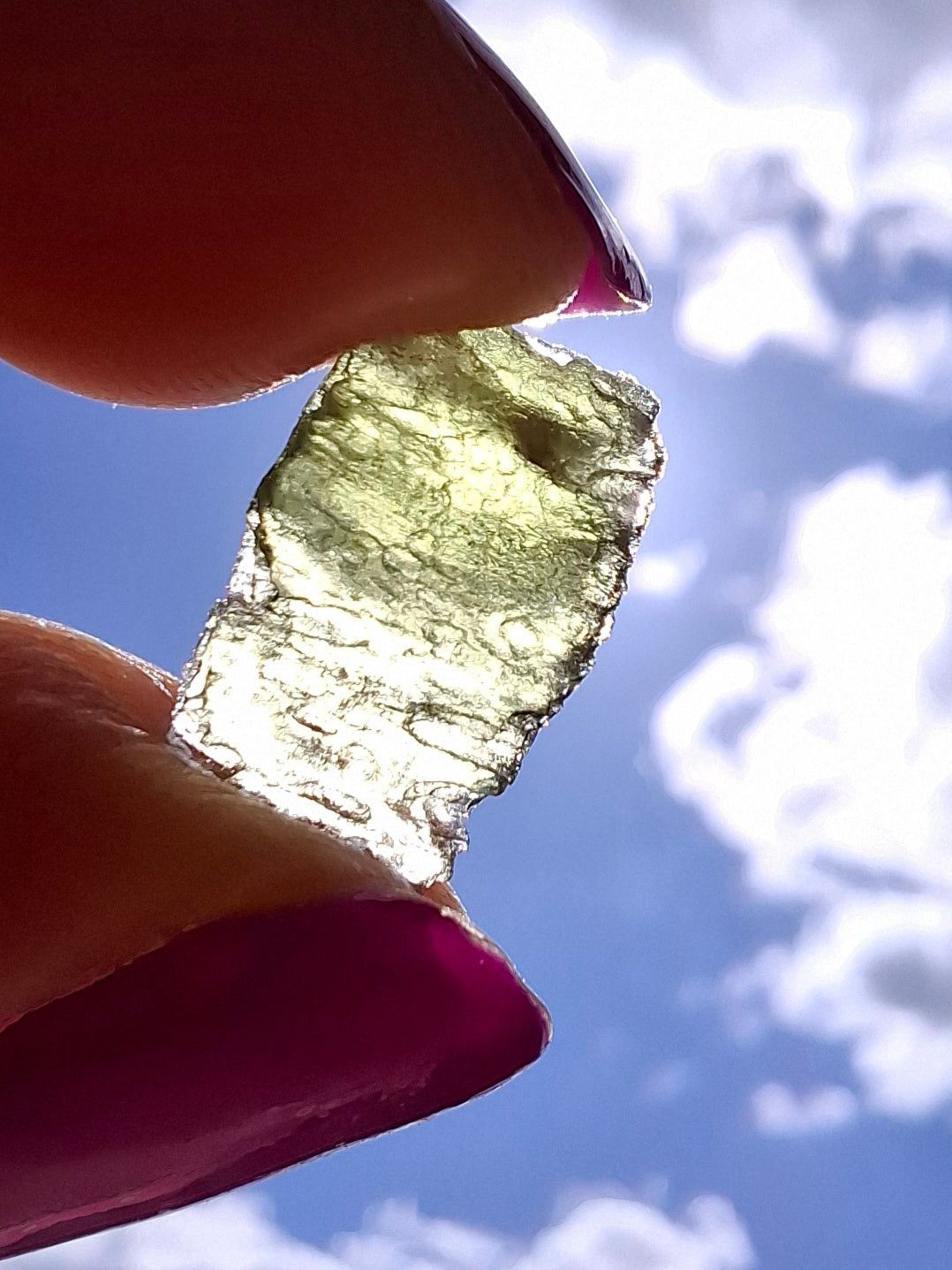 Moldavite Piece, 0.72g, Tektite (Ref: 1438)