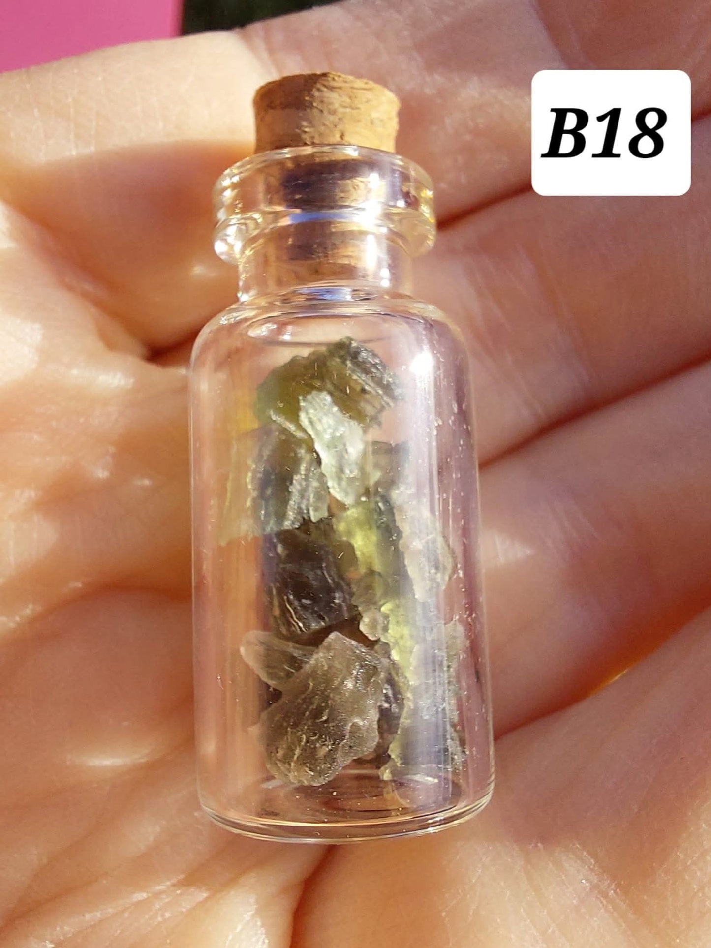 Moldavite chips (2.00g) in 3ml glass Bottle, Tektite (Ref: B18)