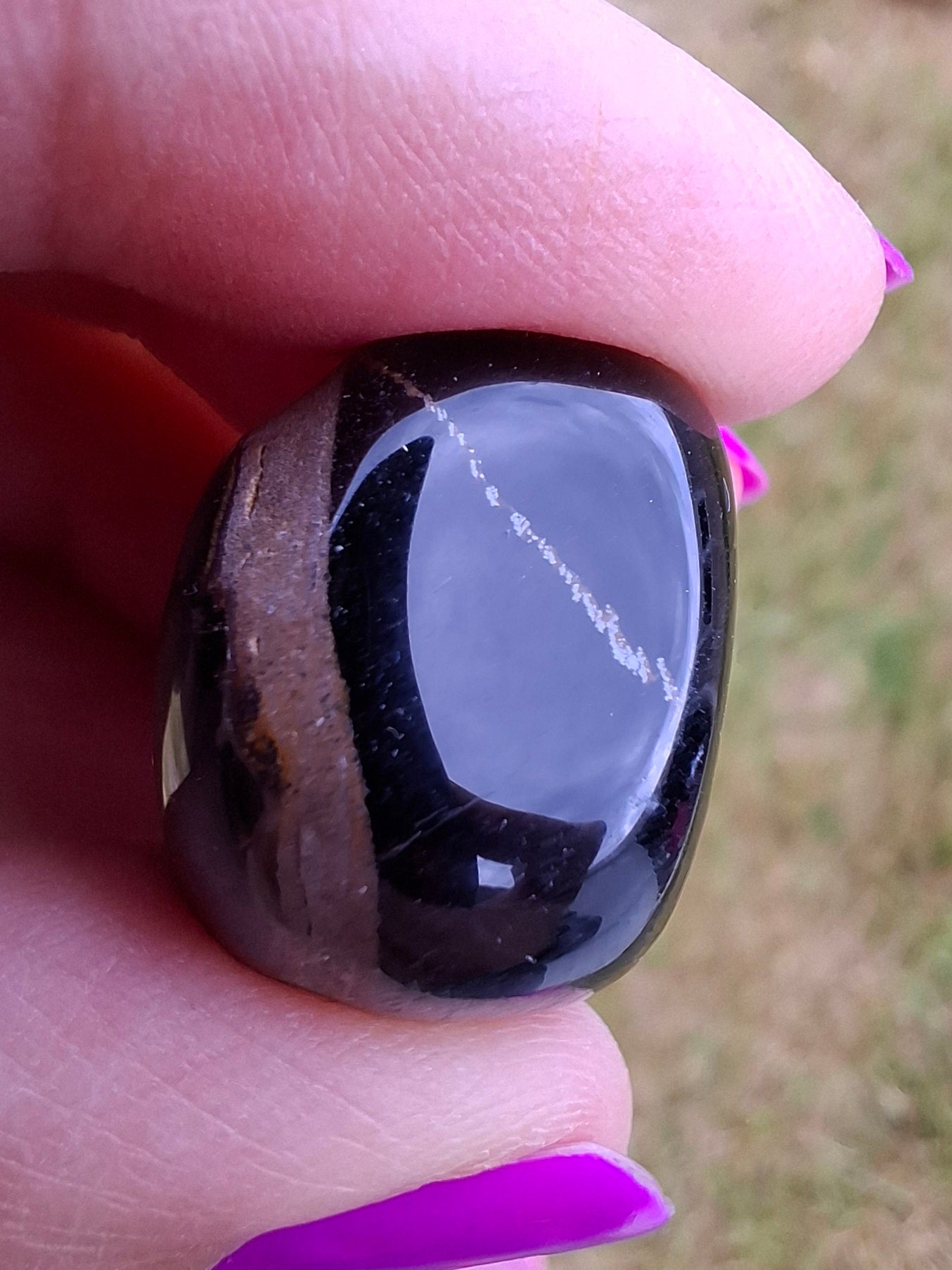 Blue Tigers Eye, Tumble Stone, Crystal (Ref: T21)