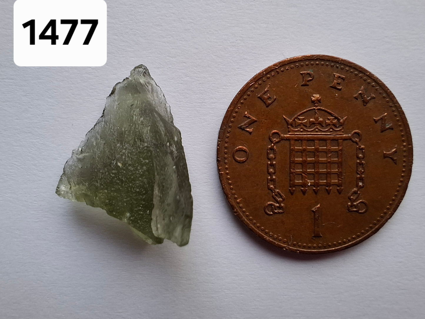 Moldavite Piece, 0.87g, Tektite (Ref: 1477)