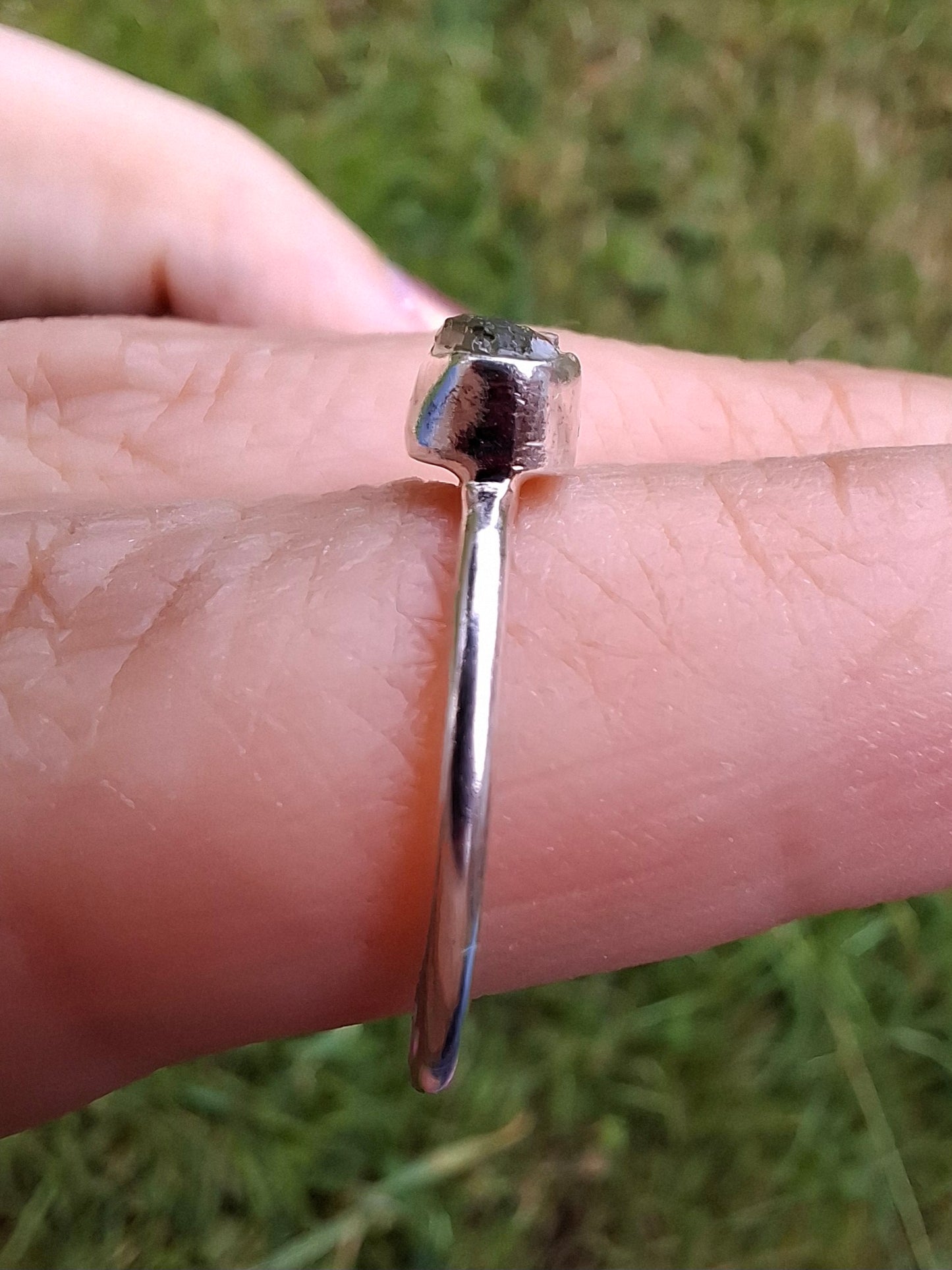 Moldavite Ring, size large M/small N, 925 Silver, Tektite (Ref: R40)