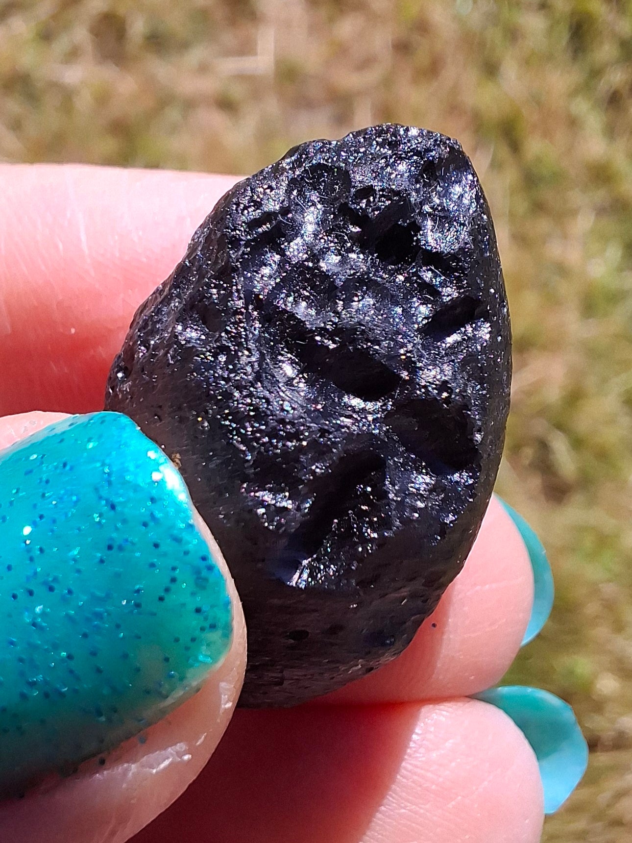 Guang Dong (Chinese), 10.55g, Tektite