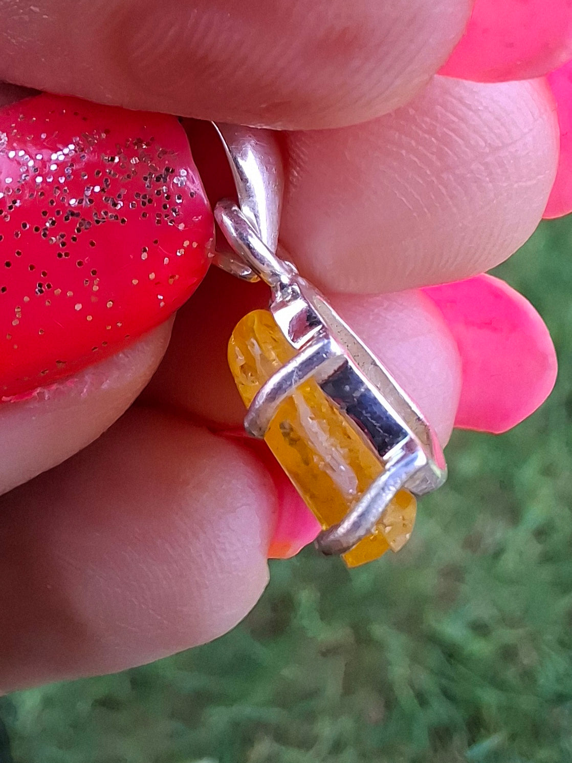 Baltic Amber Pendant, 925 Silver, Fossil (Ref: AP19)