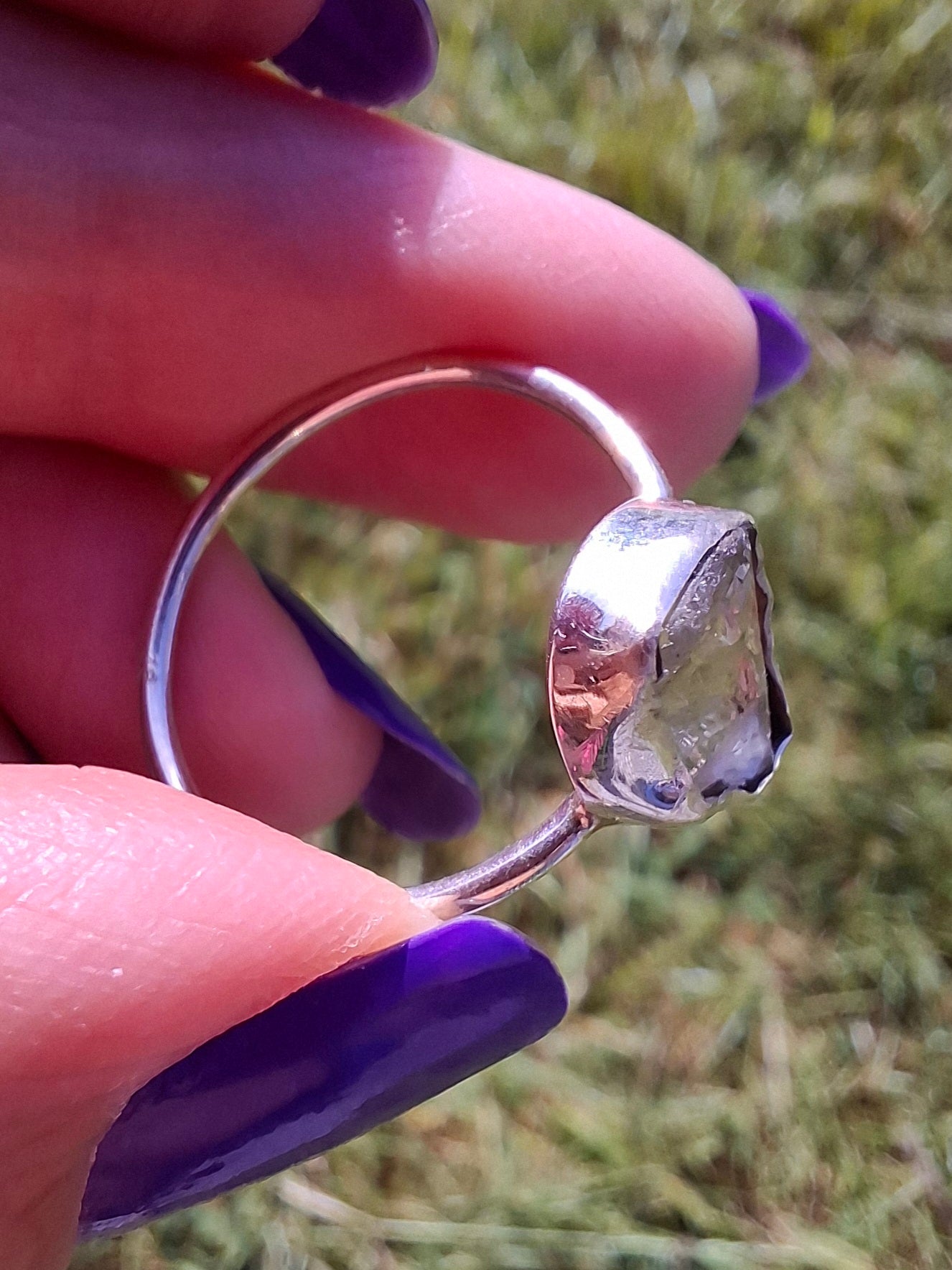 Libyan Desert Glass Ring, size small R, 925 Silver, Tektite (Ref: LR41)