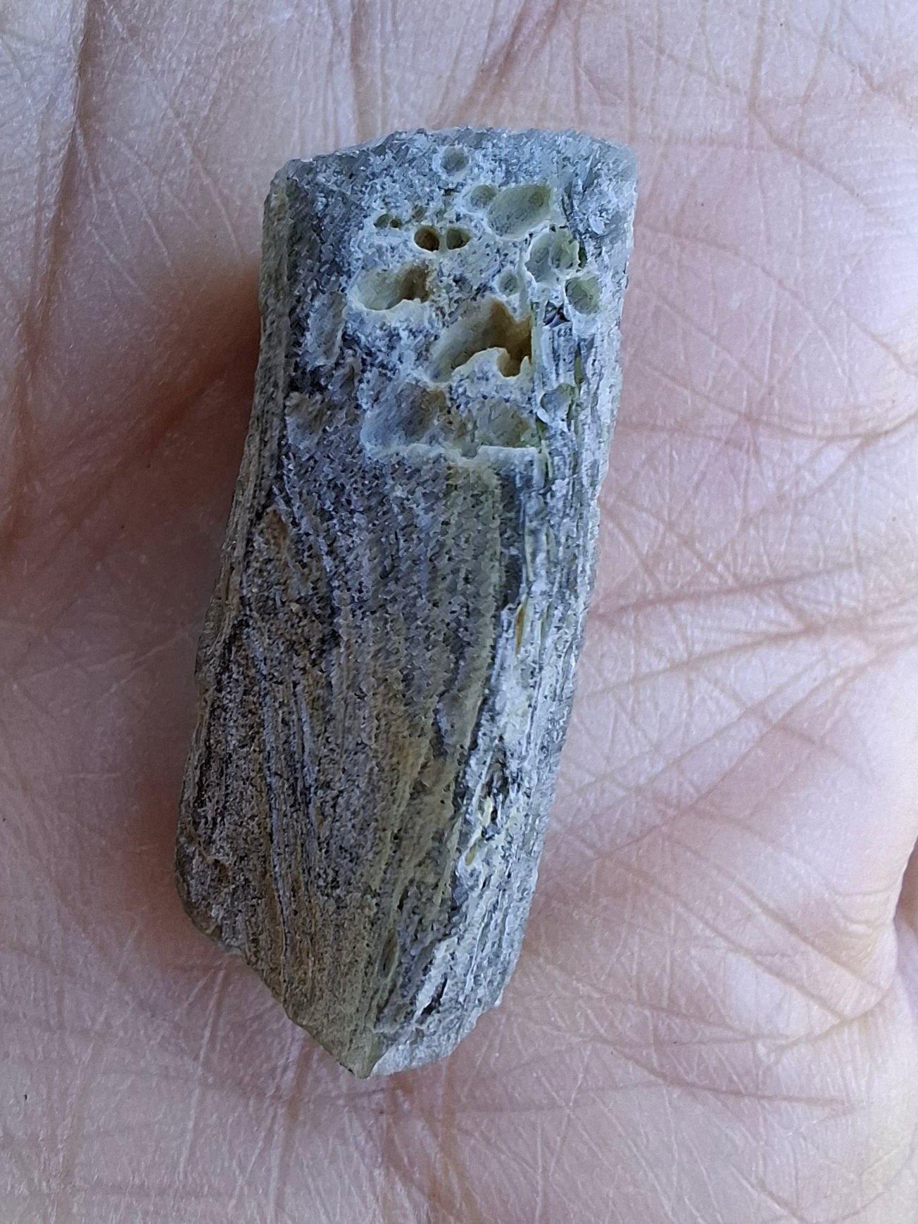 Moldavite Piece, SNOWFLAKE, FROSTED, BARTOCHOV, 4.36g, Tektite (Ref: 1371)