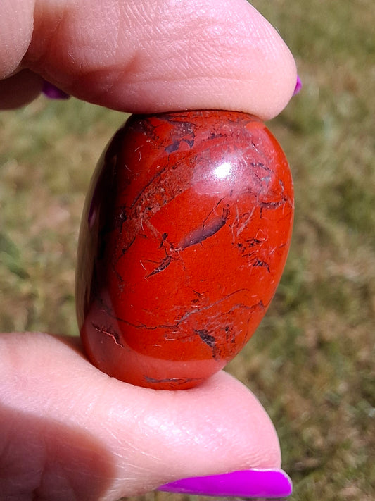 Red Jasper, Tumble Stone, Crystal (Ref: T85)