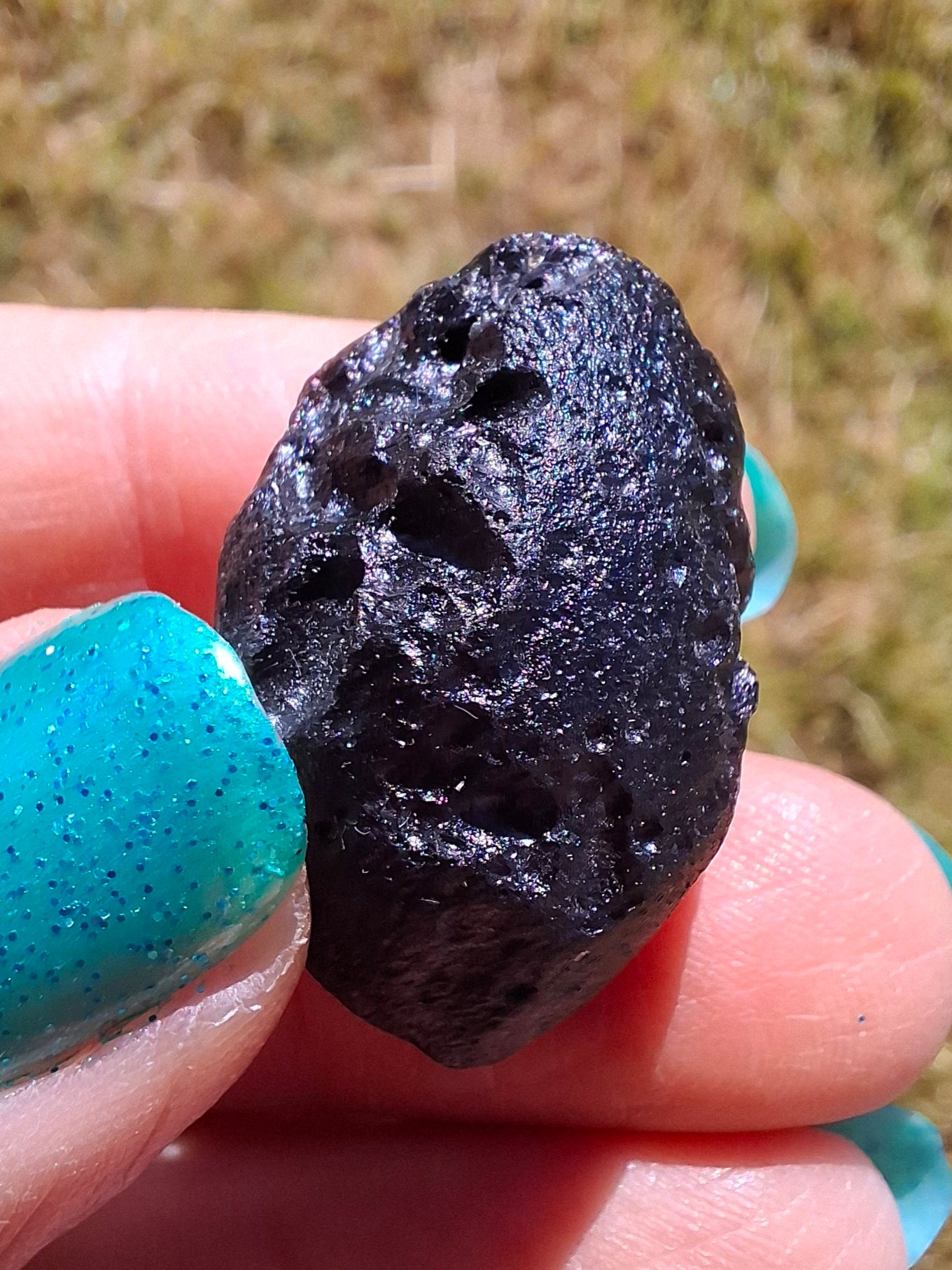 Guang Dong (Chinese), 10.55g, Tektite