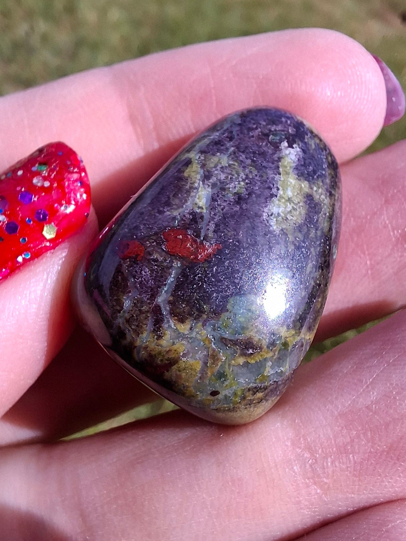 Dragons Blood Jasper, Tumble Stone, Crystal (Ref: T110)