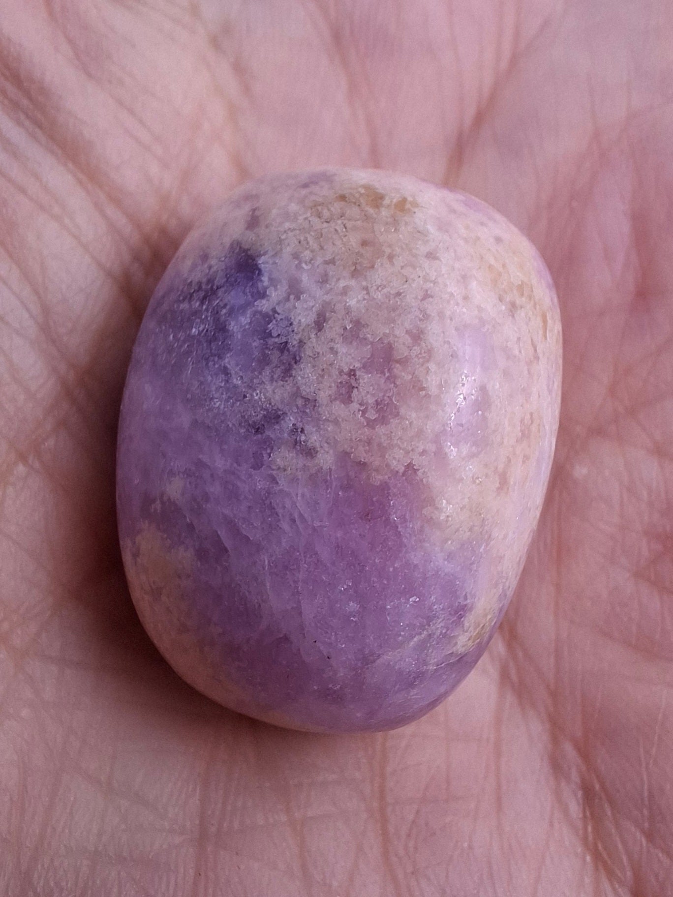 Lepidolite, Tumble Stone, Crystal (Ref: T121)