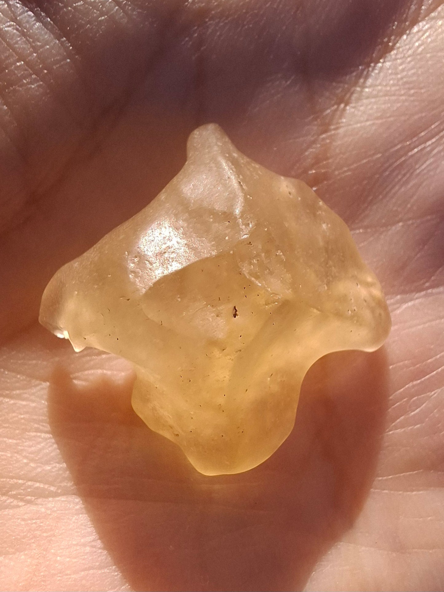 Libyan Desert Glass Piece, 5.68g, Tektite (Ref: LE258)
