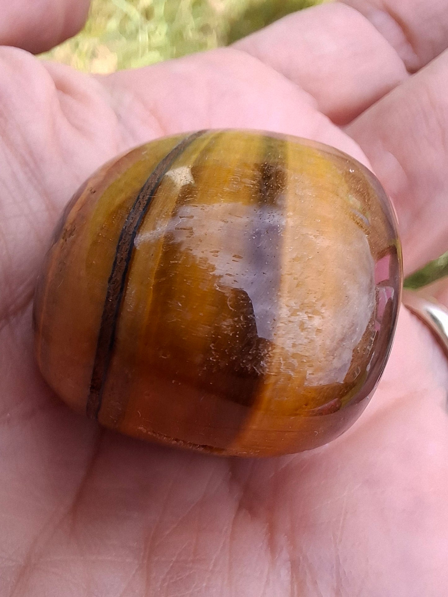 Tigers Eye, Tumble Stone, Crystal (Ref: T134)