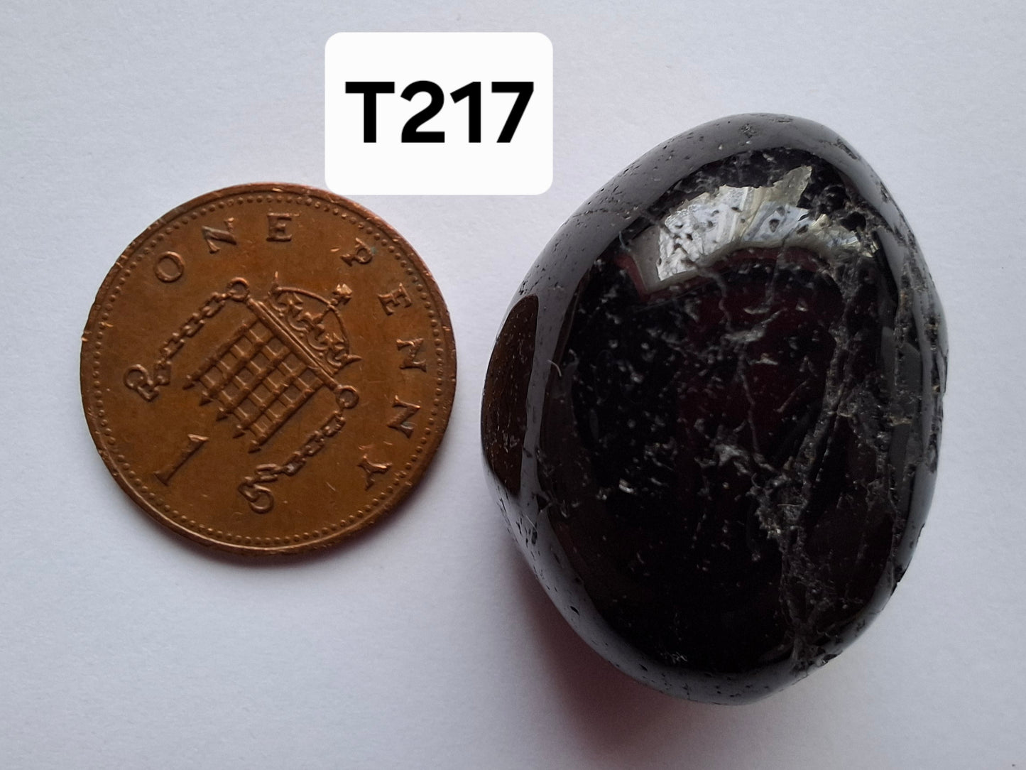 Black Tourmaline, Tumble Stone, Crystal (Ref: T217)