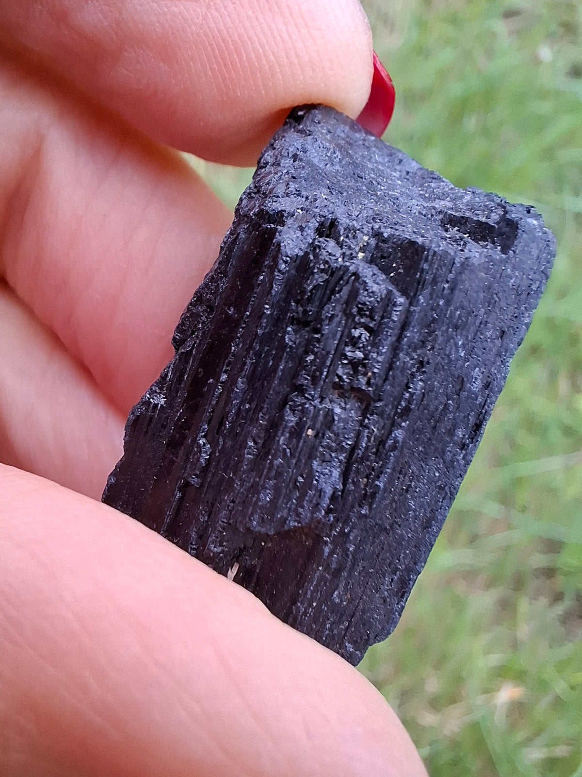 Black Tourmaline RAW, 12.40g, Crystal (Ref: RBT2)