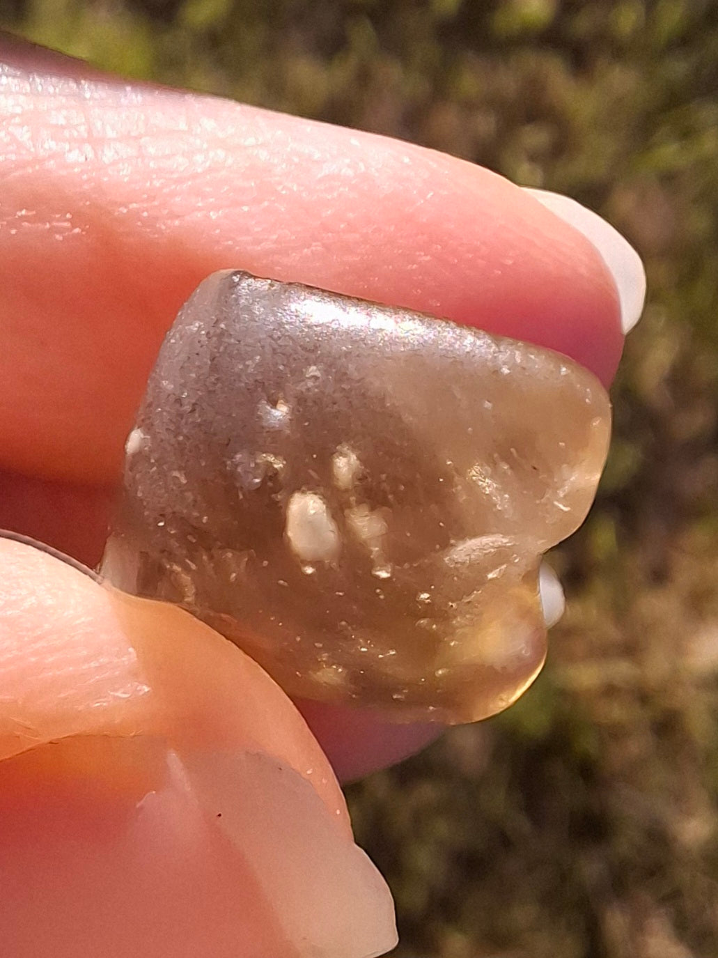 Libyan Desert Glass Piece, 3.04g, Tektite (Ref: LE4)