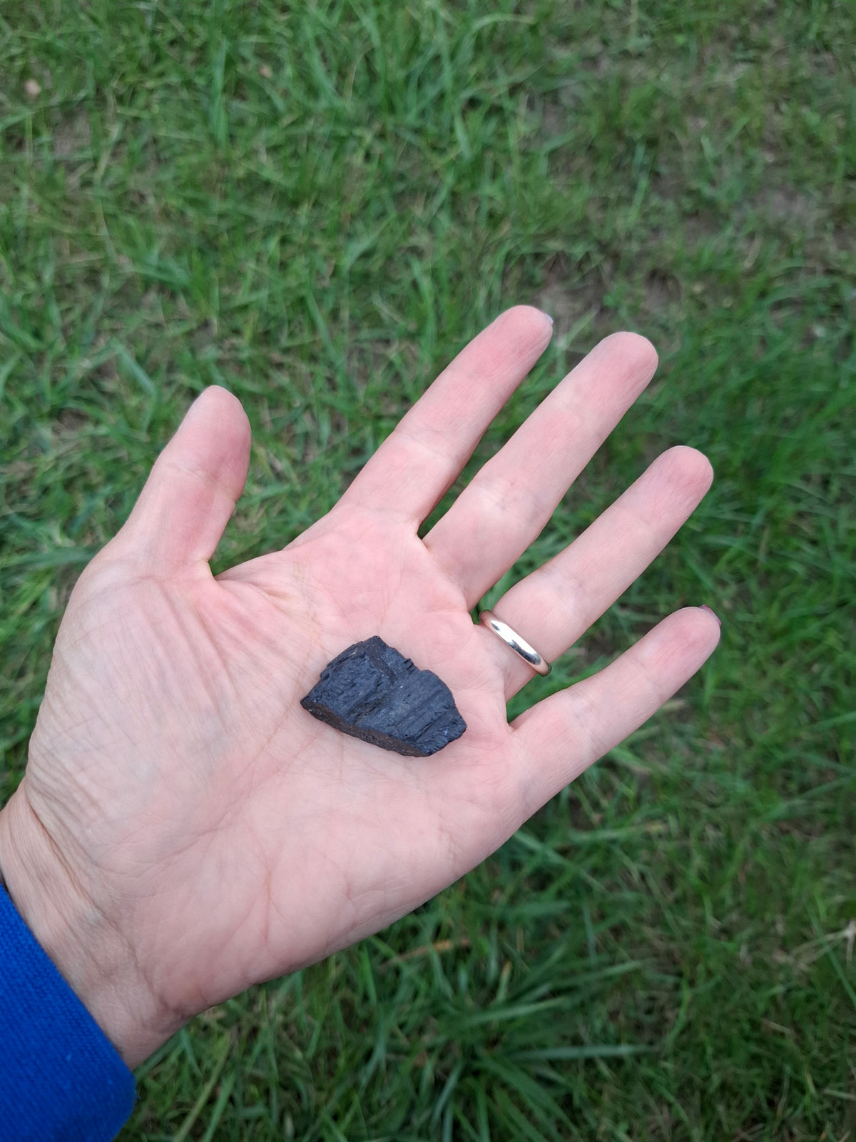 Black Tourmaline RAW, 11.27g, Crystal (Ref: RBT15)
