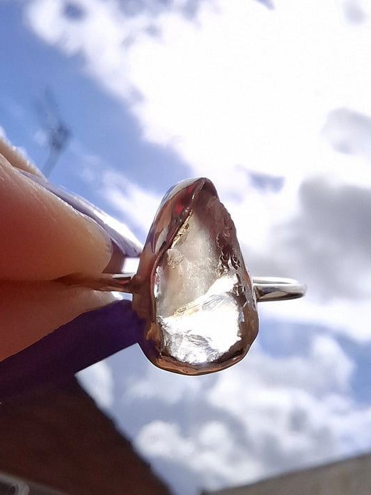 Libyan Desert Glass Ring, size large V, 925 Silver, Tektite (Ref: LR57)