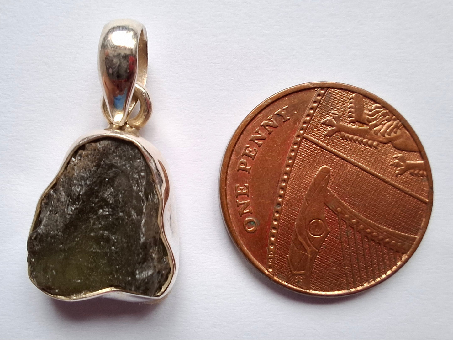 Moldavite Pendant, 925 Silver, Tektite (Ref: P440)