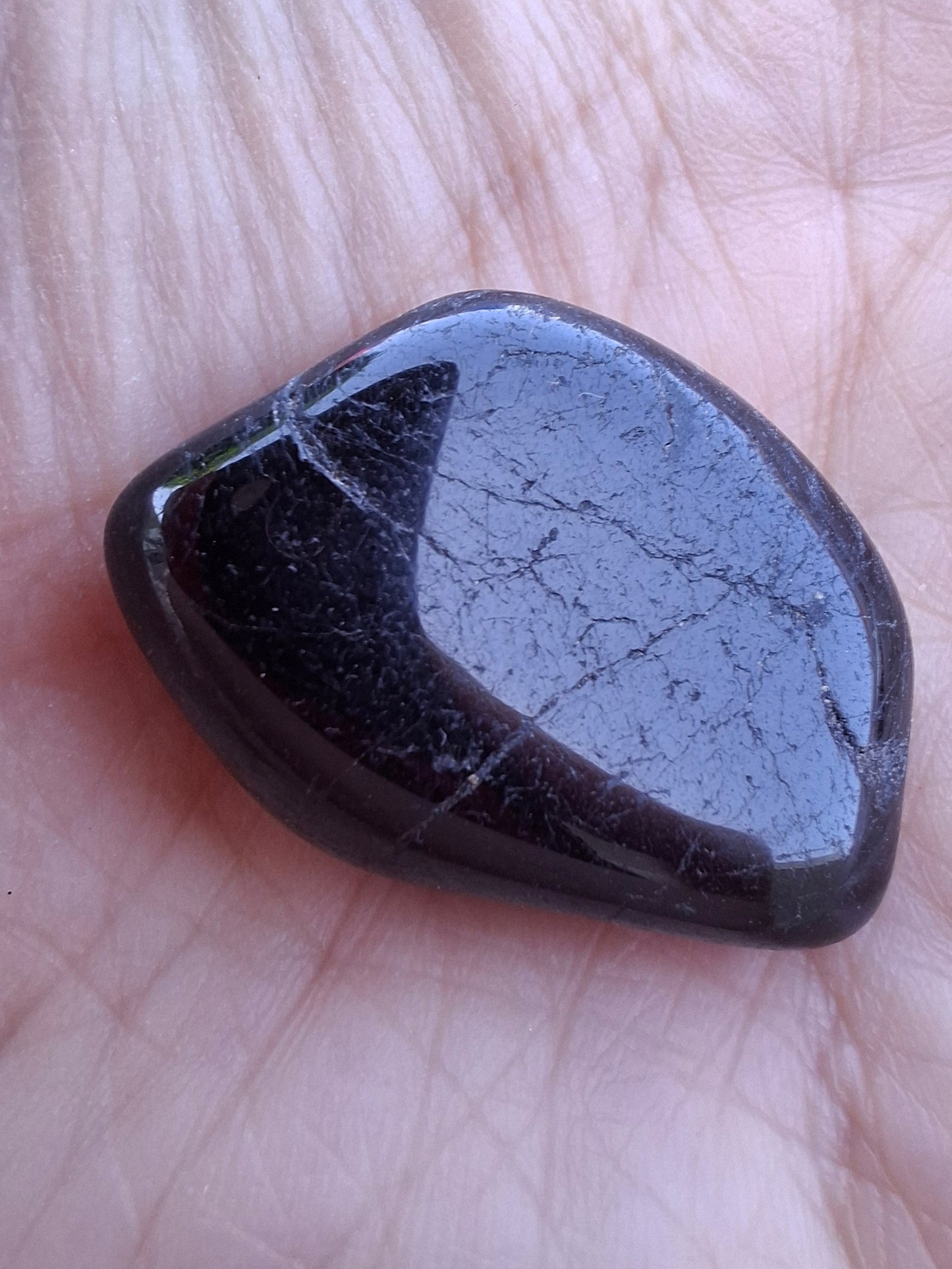 Black Tourmaline, Tumble Stone, Crystal (Ref: T220)
