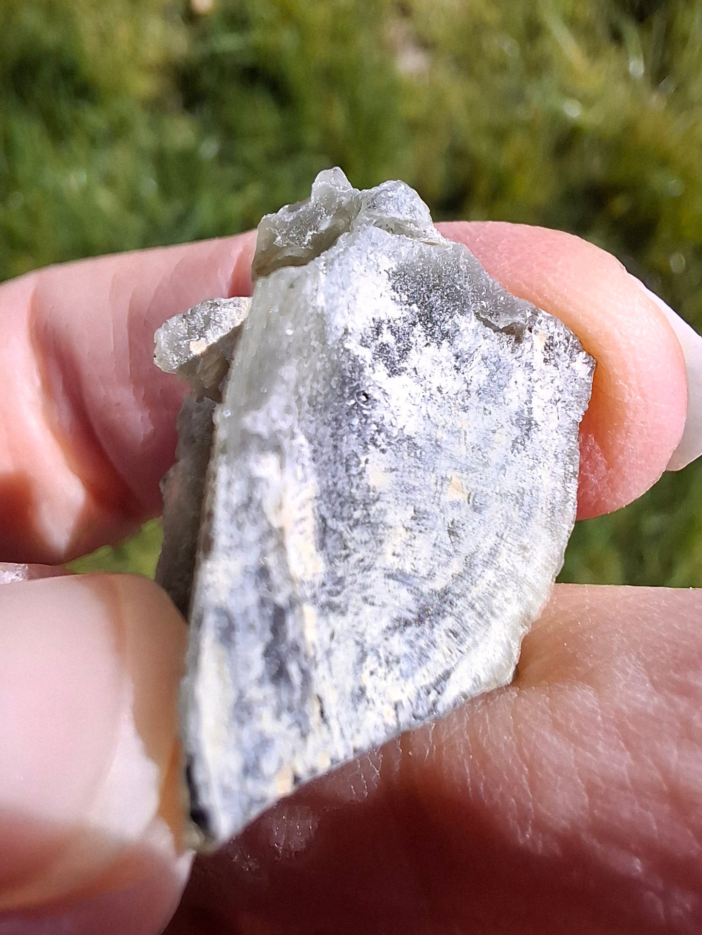 Moldavite Piece, SNOWFLAKE, FROSTED, BARTOCHOV, 3.47g, Tektite (Ref: 1368)