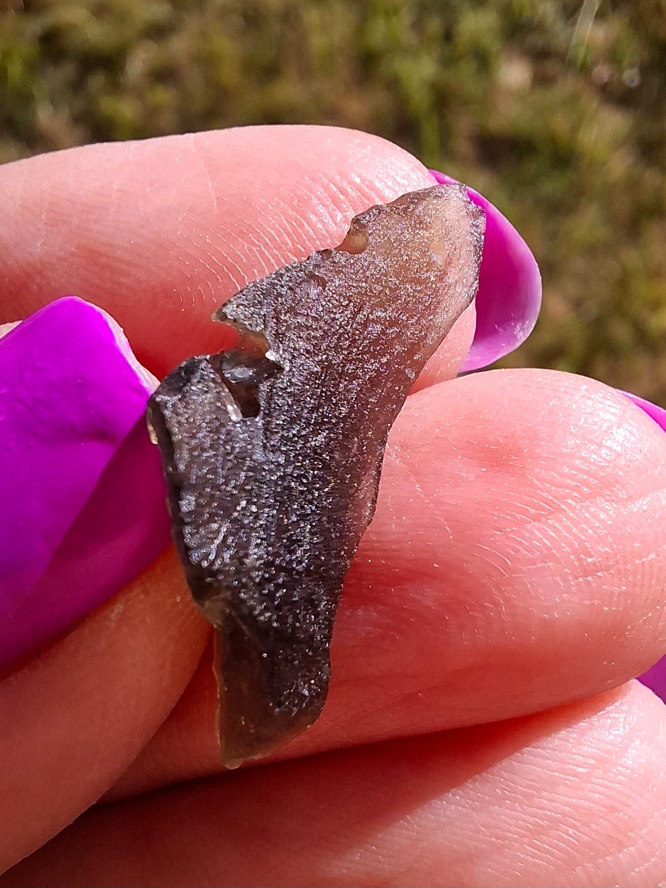 Moldavite Piece, 1.08g, Tektite (Ref: 1429)