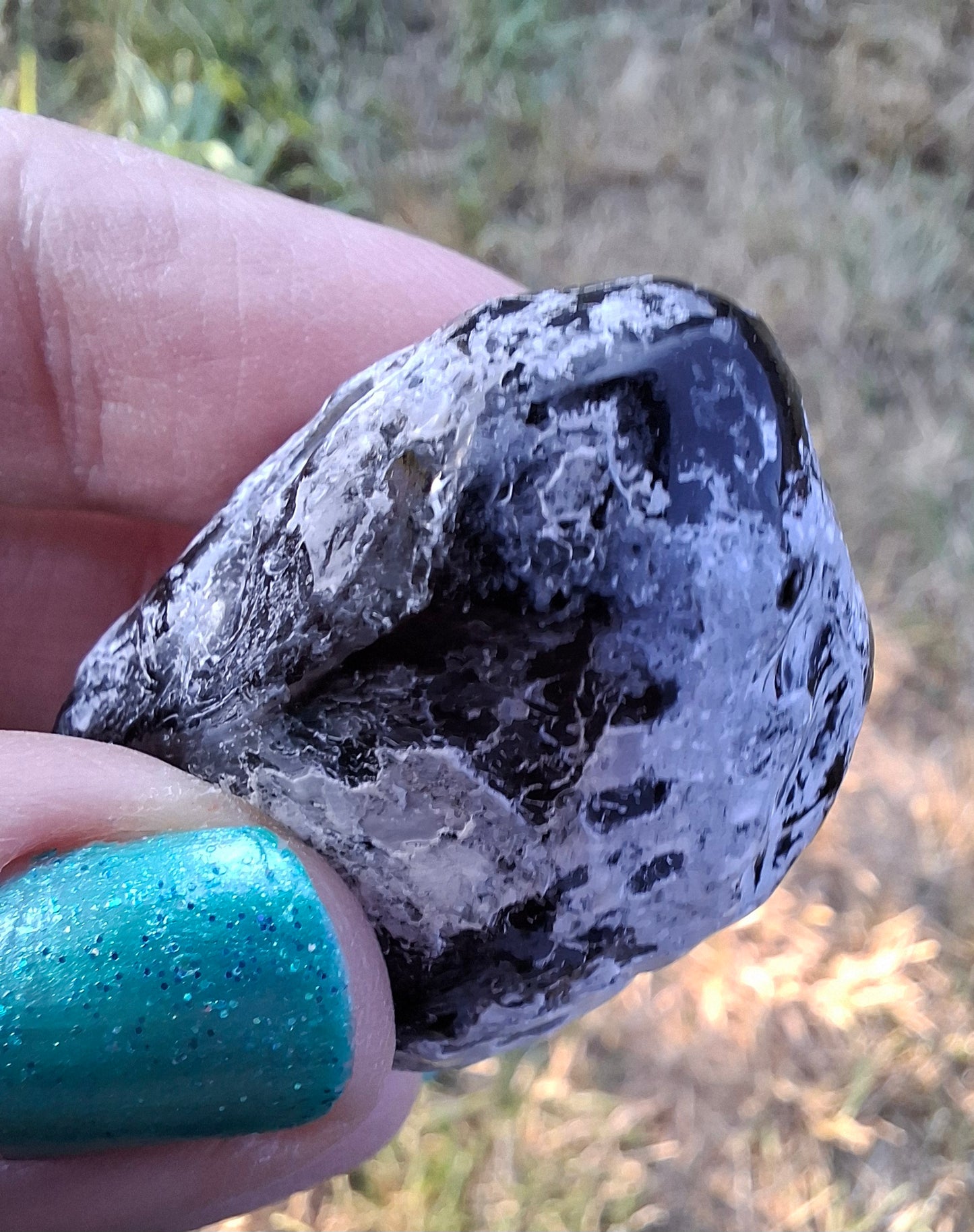 Apache Tear, Crystal (Ref: ApT2)