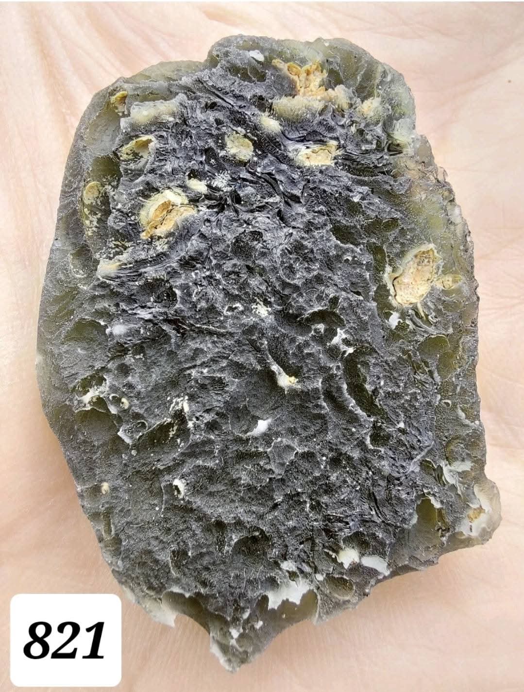 Moldavite Piece, VELVET HURKA, 24.48g, Tektite (Ref: 829)