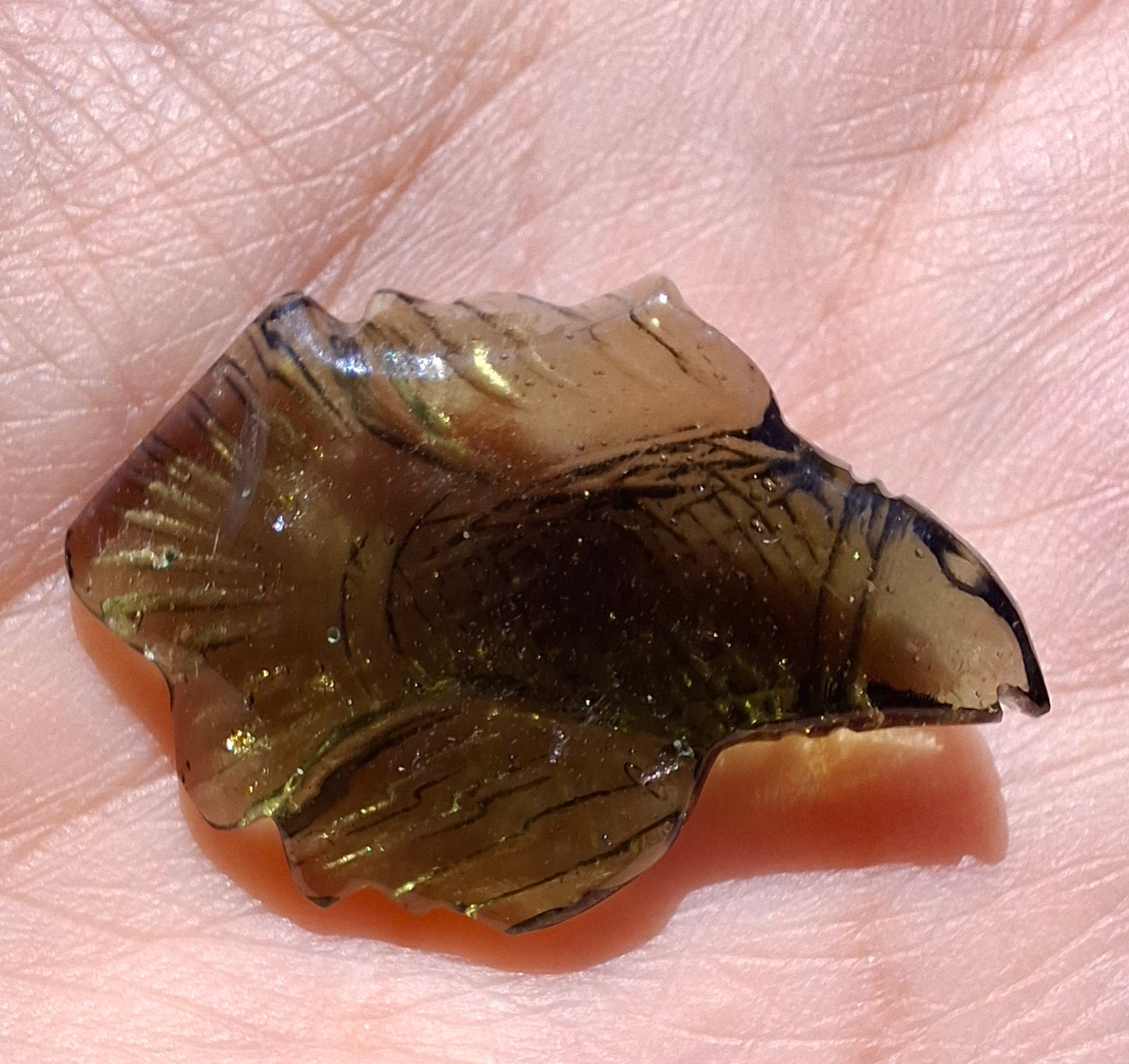 Moldavite FISH carving, (flat back), 3.29g, Tektite (Ref: Fish9)