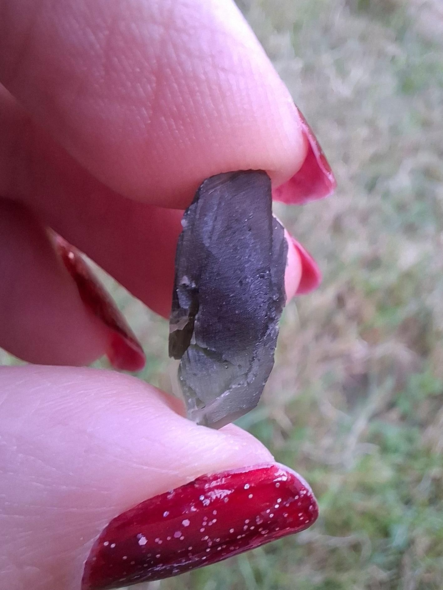 Moldavite Piece, 1.68g, Tektite (Ref: 1468)