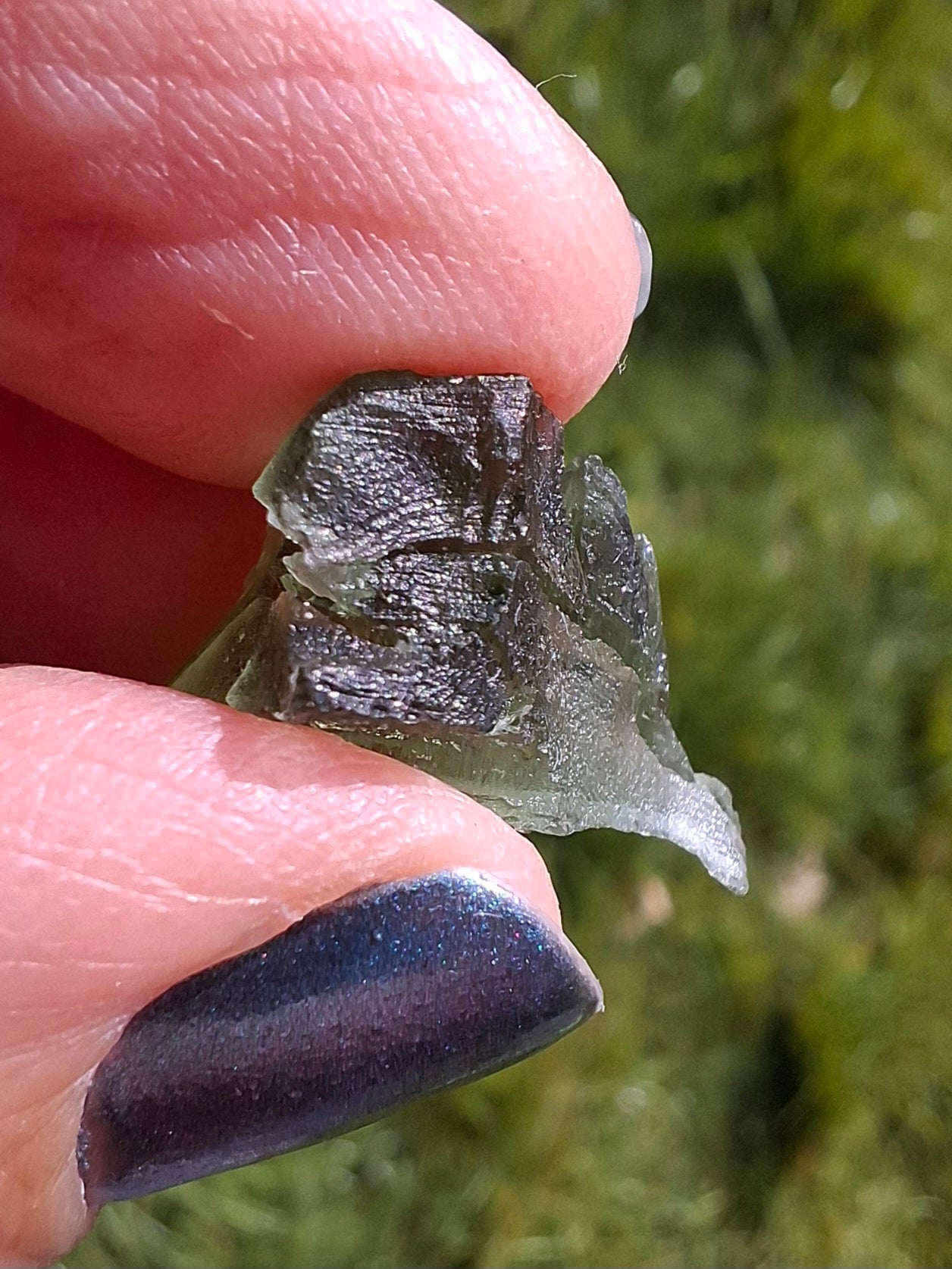 Moldavite Piece, 1.94g, Tektite (Ref: 1390)