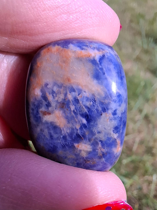 Sodalite, Tumble Stone, Crystal (Ref: T155)