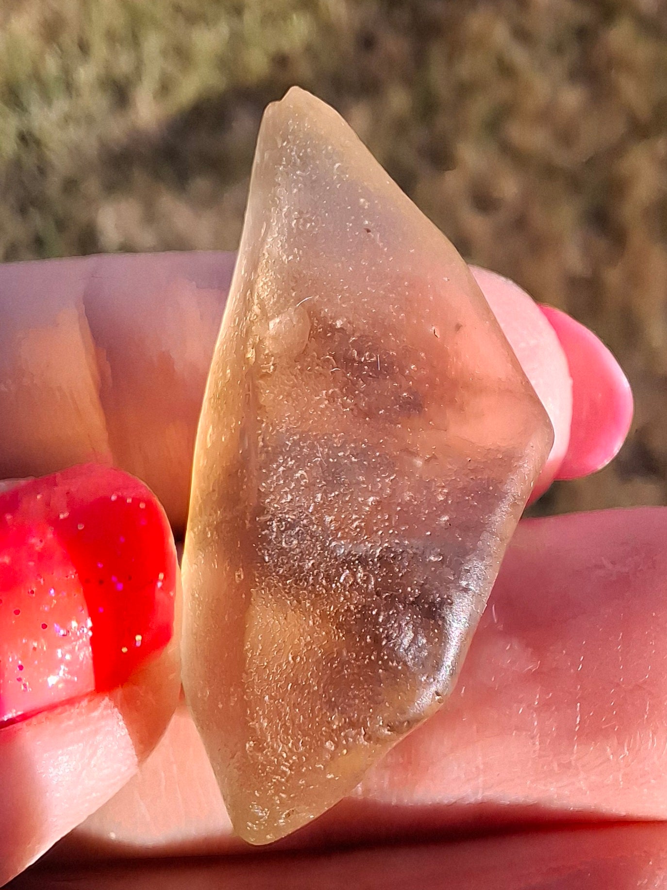 Libyan Desert Glass (darker) Piece, 7.38g, Tektite (Ref: L1375)