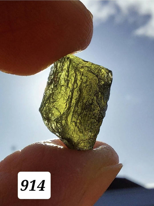 Moldavite Piece, 1.94g, Tektite (Ref: 914)