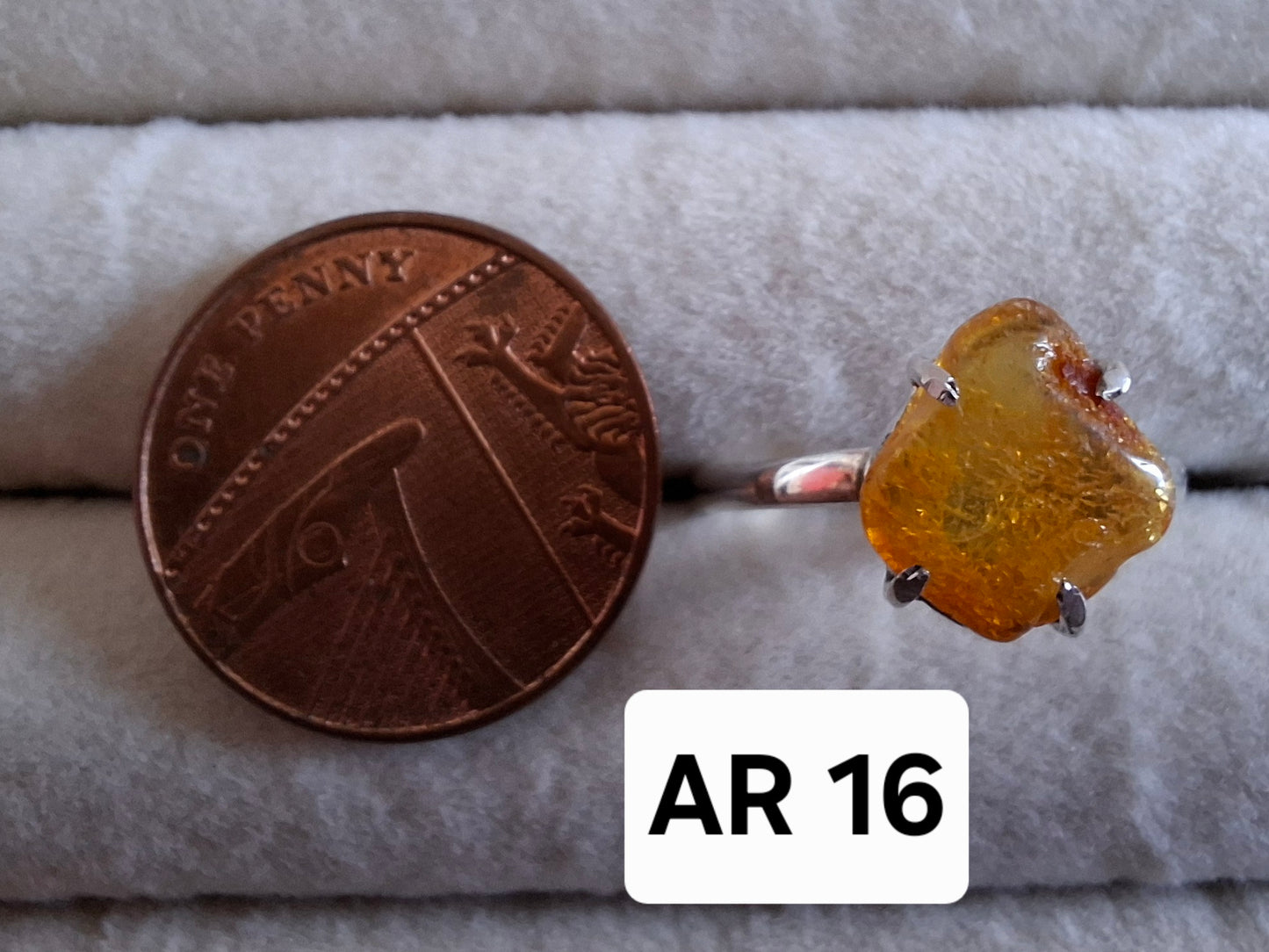 Baltic Amber Ring, size large R, 925 Silver, Fossil (Ref: AR16)