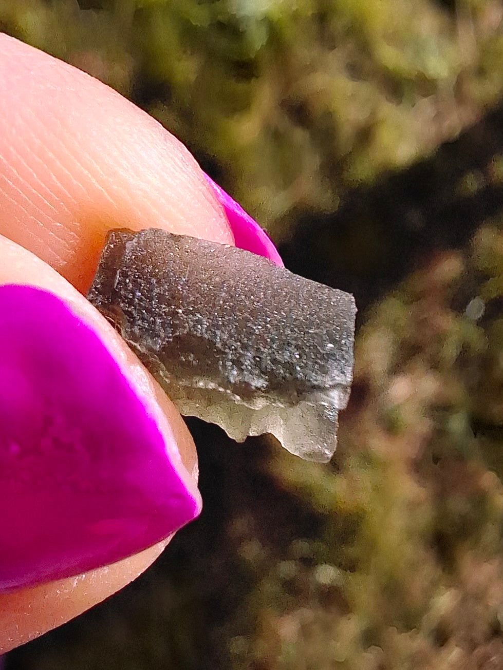 Moldavite Piece, 0.57g, Tektite (Ref: 1439)