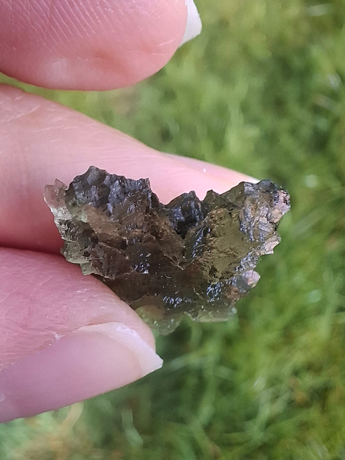 Moldavite Piece, JEZKOVNA BESEDNICE, 1.52g, Tektite (Ref: 1287)